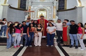Misa de despedida del padre Jorge Rojas como vicario parroquial de Nuestra Señora de Regla en Tovar