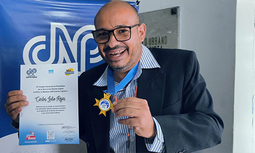 carlos julio premio